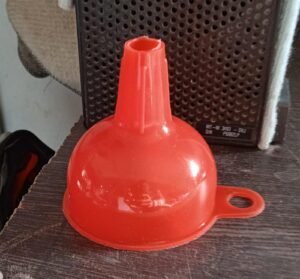 Silicone Funnel – Food-Grade, Easy Pouring for Kitchen | Tidy Table