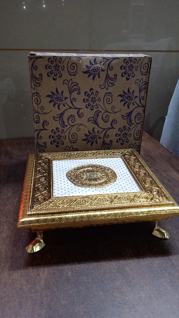 Pooja Chowki – Golden Square Wooden Bajot (20x20 CM) | Styleva