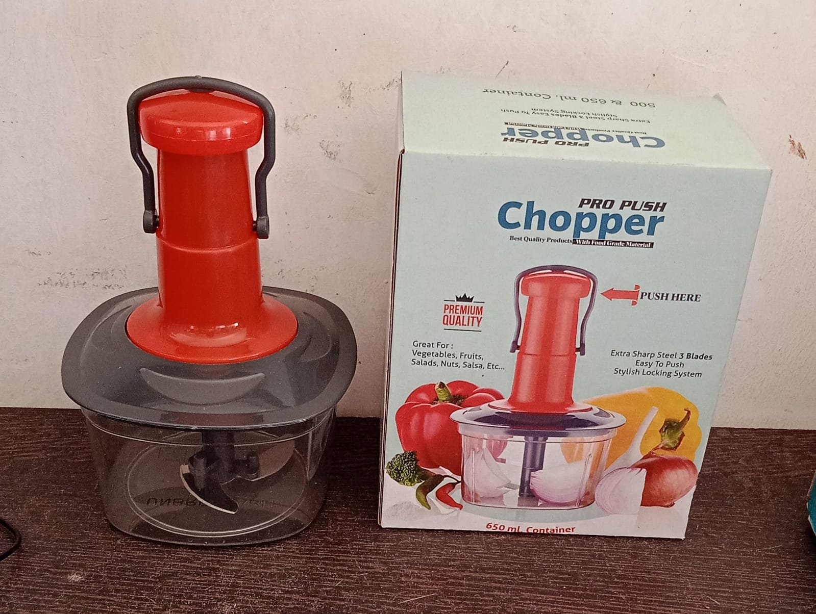 Manual Food Chopper – 650ml, 3 SS Blades, Anti-Slip | Quickslice