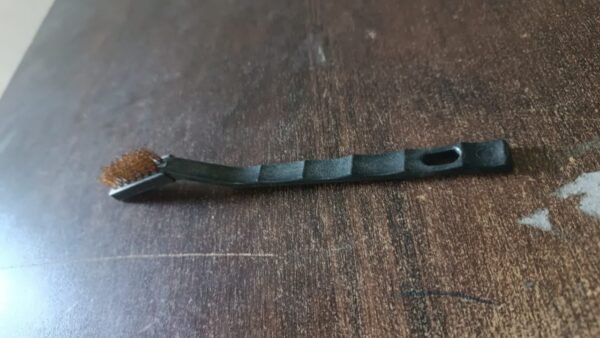 Brass Wire Brush – Multi-Purpose Cleaning & Rust Removal | Velvet Wipe