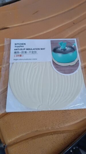 Silicone Leaf Coaster Set – Heat-Resistant & Anti-Slip Protection