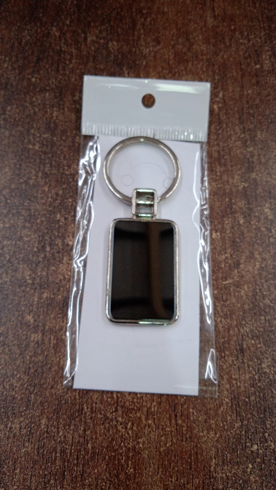 Rectangular Metal Keychain – Durable Black & Silver Design