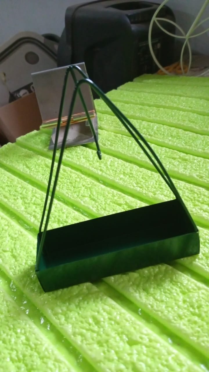 Mosquito Coil Holder – Triangular Iron Design | Velvet Wellness