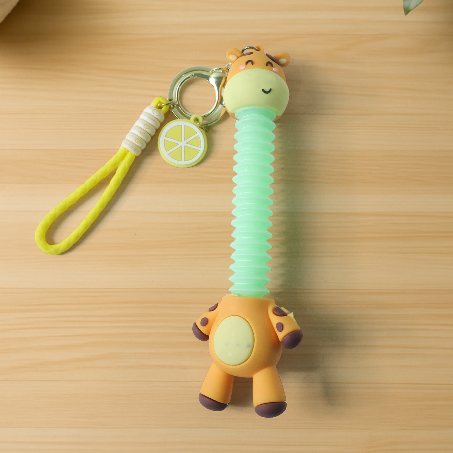 Giraffe Cartoon Keychain – Flexible Neck & Wrist Strap Charm