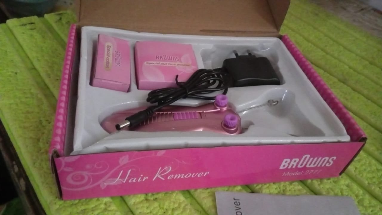 f05377b0-e223-4876-ae11-fbad8592bd03 Electric Facial Hair Remover – Gentle & Smooth Skin | Velvet Wellness