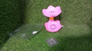 Self-Draining Soap Dish – Flower Design Bathroom Holder | VelvetBubbles
