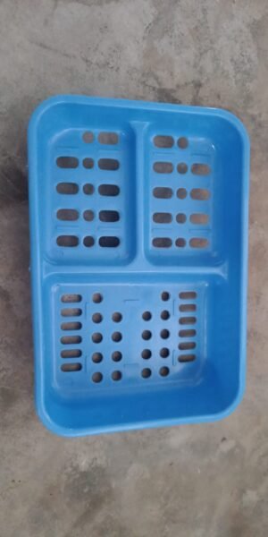 Self-Draining Soap Dish – 3-in-1 Plastic Holder | VelvetBubbles