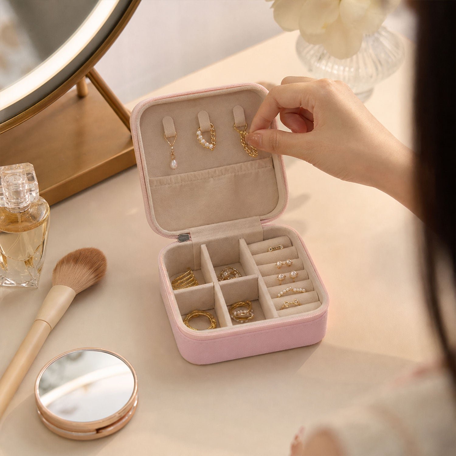 Travel Jewellery Box – Portable PU Leather Organiser | LilyGleam