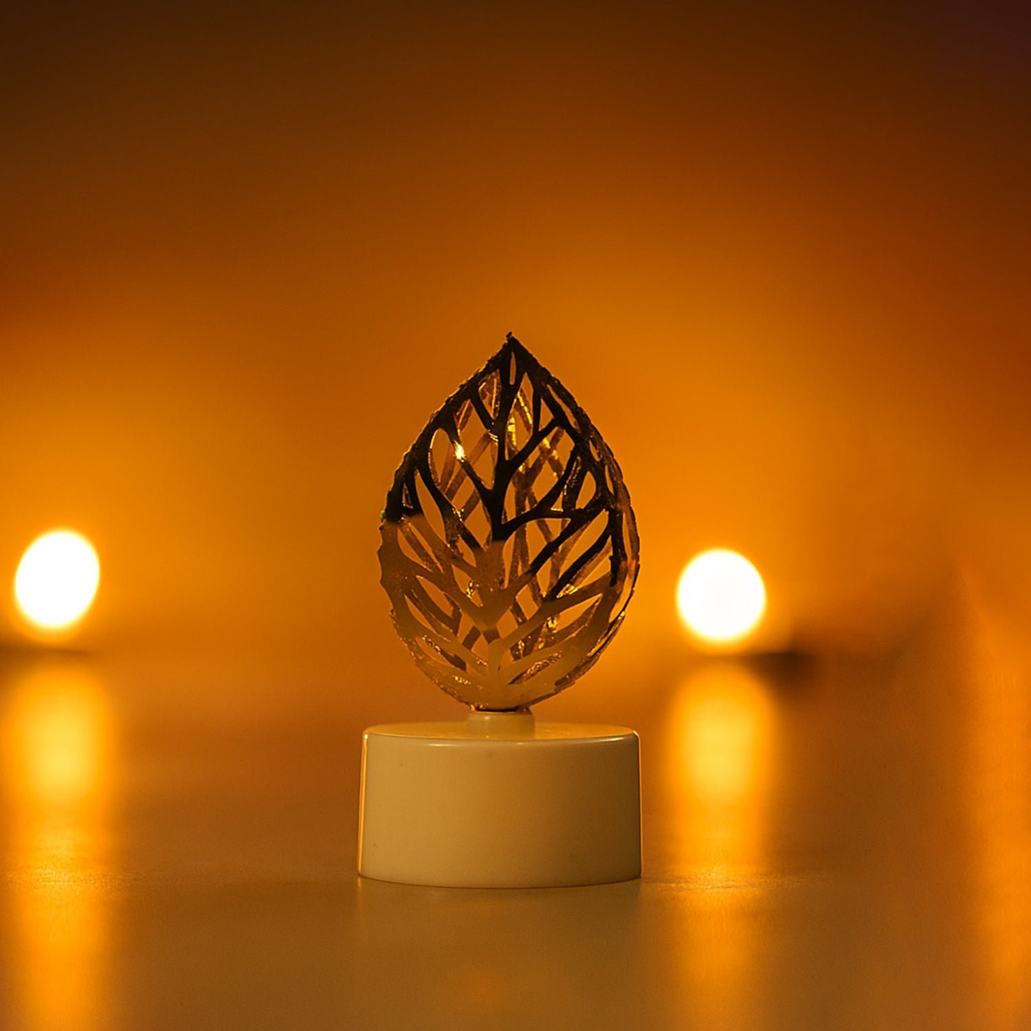 Leaf Shaped Flameless LED Candles – Elegant Decorative Set of 12