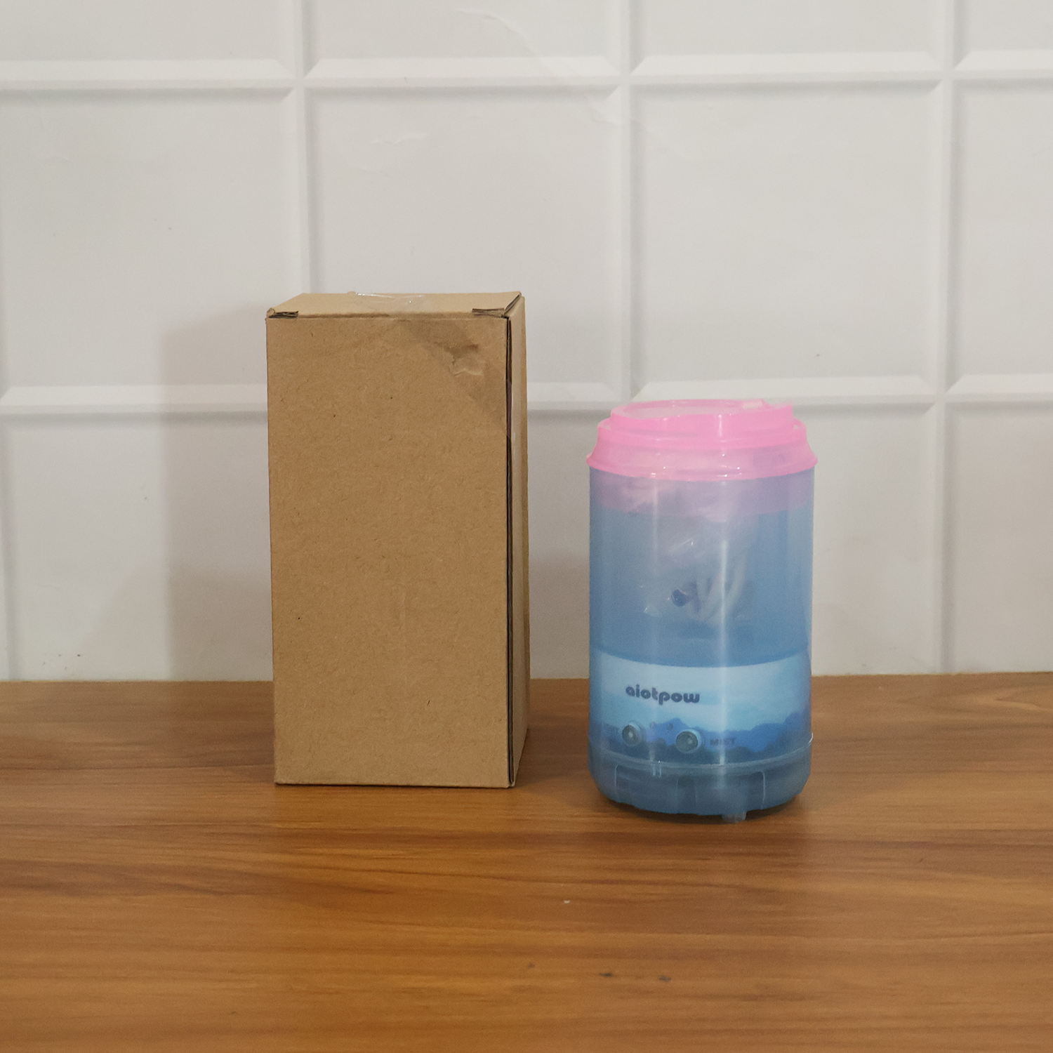 Portable Mini Humidifier – USB Essential Oil Diffuser | VoltDesk