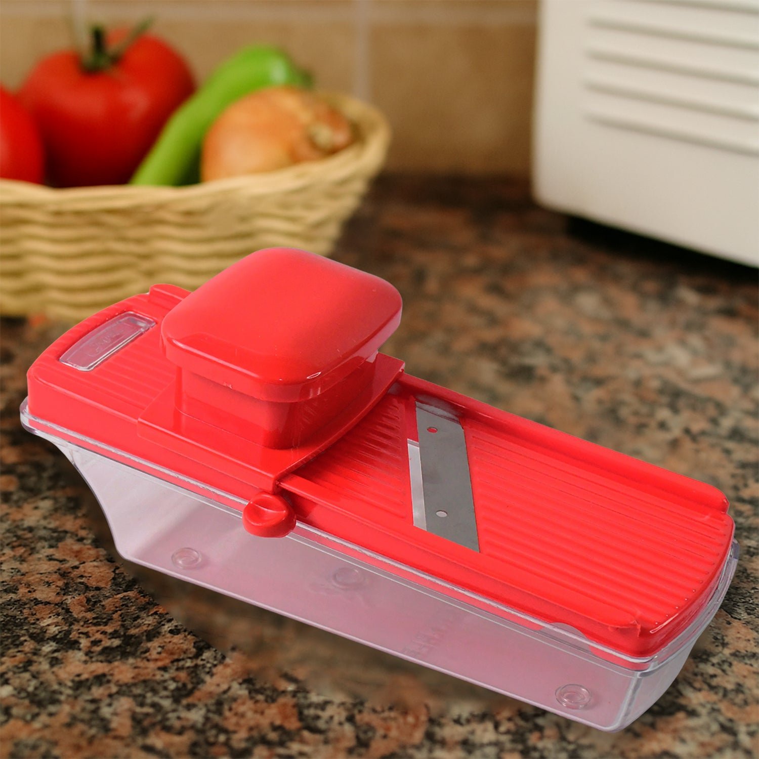 Vegetable and Dry Fruit Slicer – Adjustable Thickness Cutter