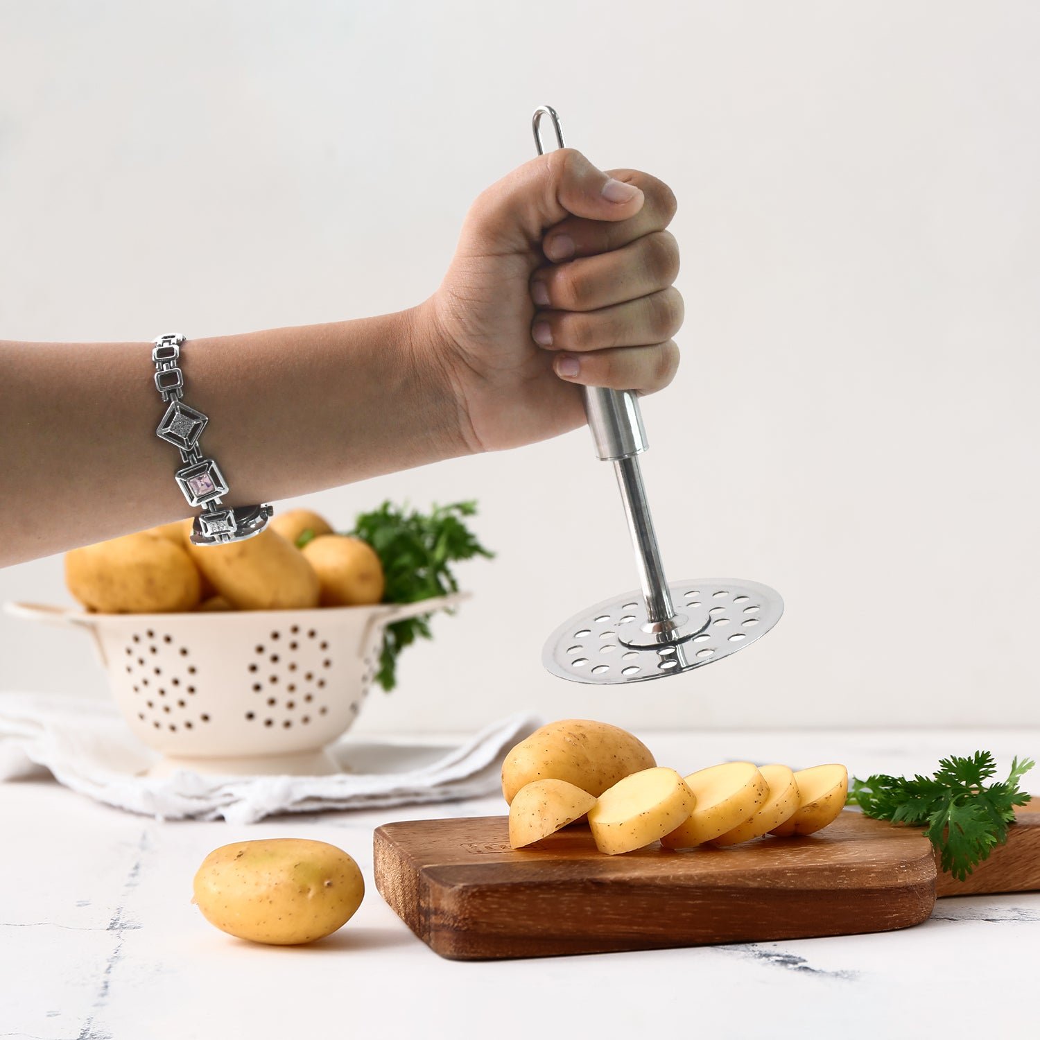 Stainless Steel Potato Masher – Heavy Duty & Ergonomic Handle