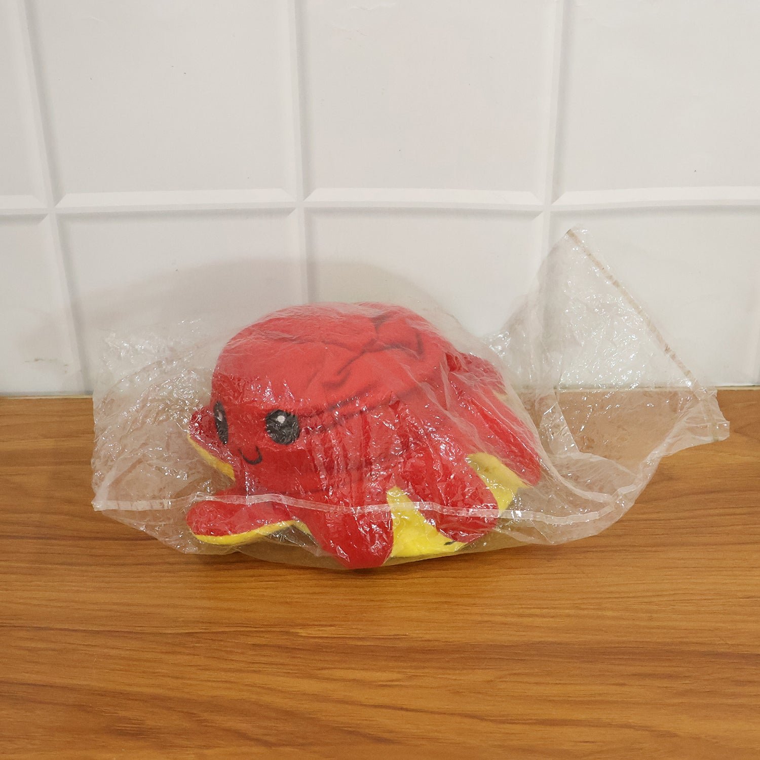 Reversible Octopus Plush Toy – Express Moods with Soft Comfort