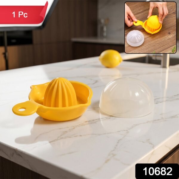 Hand-Operated Citrus Juicer – Compact, Easy to Use & Mess-Free