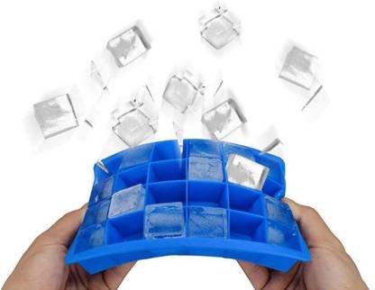 Silicone Ice Cube Tray – 24-Cavity Flexible & Stackable | ChillPour