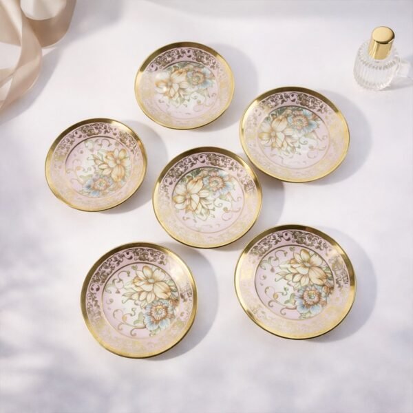 Floral Porcelain Tea Cup and Saucer Set – Elegant Gold Detailing